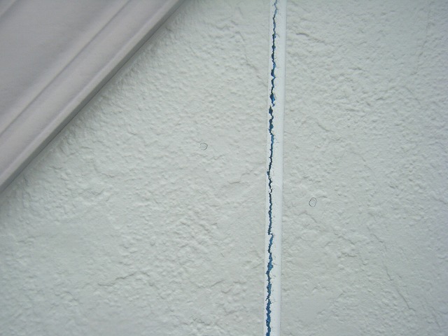 外壁シーリングの亀裂